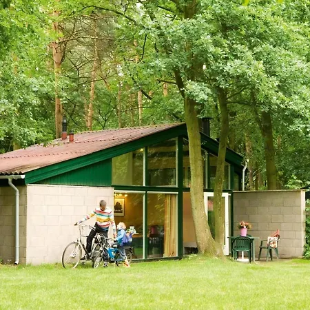 Holiday home Landal De Lommerbergen *